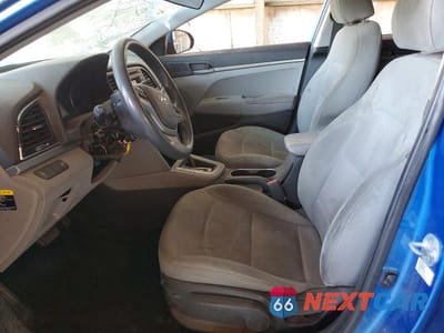 Zdjęcie 7 z 12 samochodu: 2017 HYUNDAI ELANTRA SE VIN:5NPD74LF2HH089542 - miniatura