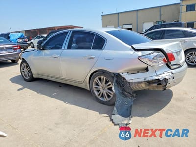 Drugie zdjęcie samochodu z przodu: 2010 HYUNDAI GENESIS 4.6L VIN:KMHGC4DF4AU072921 - miniatura