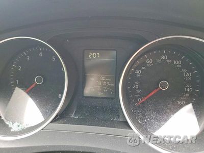 Zdjęcie 9 z 12 samochodu: 2015 VOLKSWAGEN JETTA BASE VIN:3VW2K7AJXFM339967 - miniatura