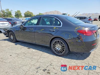 Drugie zdjęcie samochodu z przodu: 2023 MERCEDES-BENZ C 300 VIN:W1KAF4GBXPR082025 - miniatura