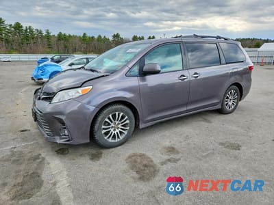 2019 TOYOTA SIENNA XLE 8-PASSENGER 5TDYZ3DC3KS988776 - główne zdjęcie licytacji z USA - miniatura