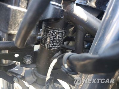 Zdjęcie 9 z 9 samochodu: 2024 KAWASAKI EX500 H VIN:ML5EXGH16RDA22787 - miniatura