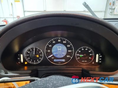 Zdjęcie 9 z 12 samochodu: 2009 MERCEDES-BENZ E 350 4MATIC VIN:WDBUF87X39B439677 - miniatura