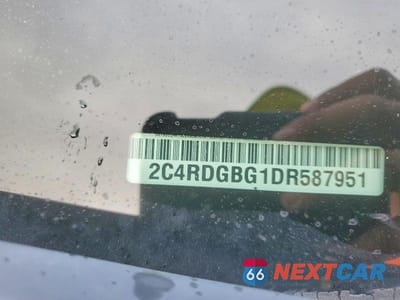 Zdjęcie 14 z 14 samochodu: 2013 DODGE GRAND CARAVAN SE VIN:2C4RDGBG1DR587951 - miniatura