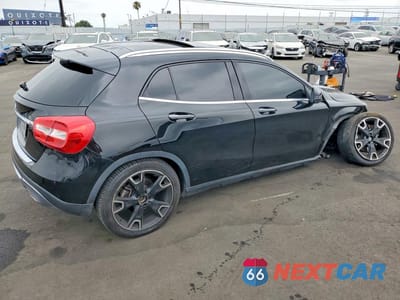 Trzecie zdjęcie samochodu z tyłu: 2019 MERCEDES-BENZ GLA 250 VIN:WDCTG4EB4KJ602613 - miniatura