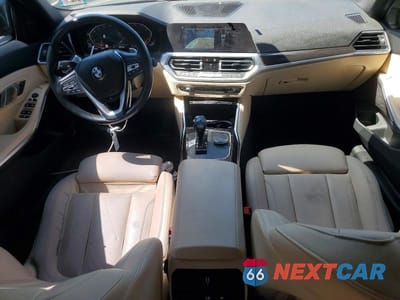Zdjęcie 8 z 12 samochodu: 2019 BMW 330XI VIN:WBA5R7C59KAJ87308 - miniatura