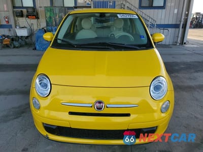 Piąte zdjęcie samochodu w środku: 2017 FIAT 500 POP VIN:3C3CFFKR8HT503000 - miniatura
