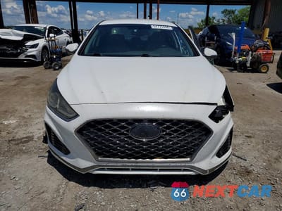 Piąte zdjęcie samochodu w środku: 2019 HYUNDAI SONATA SEL VIN:5NPE34AF8KH743776 - miniatura