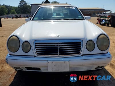 Piąte zdjęcie samochodu w środku: 1998 MERCEDES-BENZ E-CLASS E320 CDI (W) VIN:WDBJF65F9WA653284 - miniatura