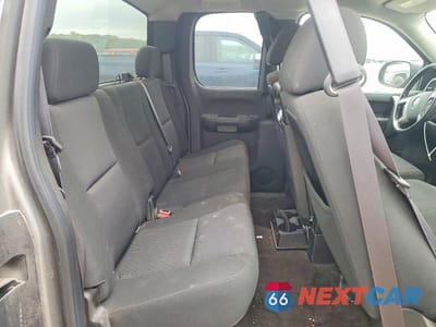 Zdjęcie 10 z 12 samochodu: 2013 CHEVROLET SILVERADO K1500 LT VIN:1GCRKSE72DZ198794 - miniatura