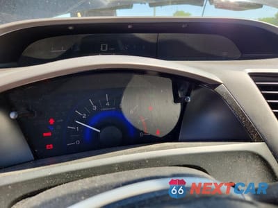 Zdjęcie 9 z 12 samochodu: 2012 HONDA CIVIC LX VIN:19XFB2F52CE094042 - miniatura