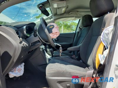 Zdjęcie 7 z 13 samochodu: 2020 CHEVROLET TRAX LS VIN:KL7CJKSB9LB075824 - miniatura