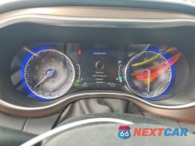 Zdjęcie 9 z 13 samochodu: 2017 CHRYSLER PACIFICA TOURING L PLUS VIN:2C4RC1EG9HR543164 - miniatura