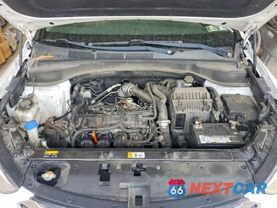 Zdjęcie 12 z 13 samochodu: 2013 HYUNDAI SANTA FE SPORT 2.0T VIN:5XYZU3LA9DG099449 - miniatura