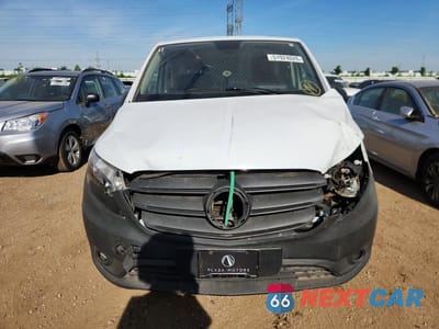 Piąte zdjęcie samochodu w środku: 2023 MERCEDES-BENZ METRIS VIN:W1YV0BEY5P4286555 - miniatura