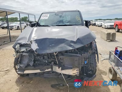 Piąte zdjęcie samochodu w środku: 2025 LEXUS GX 550 LUXURY+ VIN:JTJVBCDX4S5052209 - miniatura