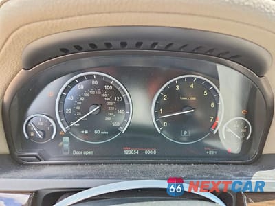 Zdjęcie 9 z 12 samochodu: 2009 BMW 750 LI VIN:WBAKB83569CY60292 - miniatura