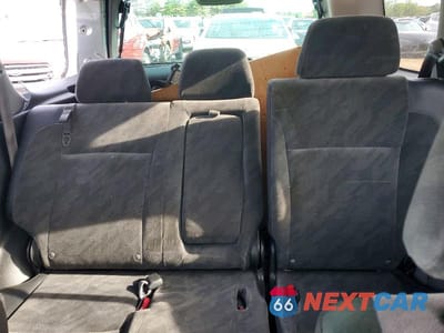 Zdjęcie 10 z 13 samochodu: 2002 HONDA CRV AWD VIN:SHSRD78852U010289 - miniatura