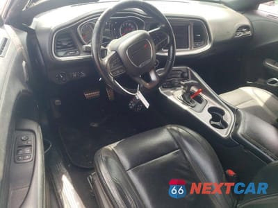 Zdjęcie 8 z 12 samochodu: 2022 DODGE CHALLENGER SXT VIN:2C3CDZAGXNH149265 - miniatura