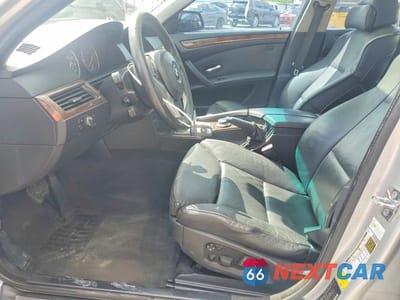 Zdjęcie 7 z 12 samochodu: 2008 BMW 535 I VIN:WBANW13568CN55947 - miniatura