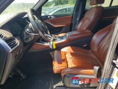 Zdjęcie 7 z 13 samochodu: 2019 BMW X5 XDRIVE40I VIN:5UXCR6C54KLL36280 - miniatura