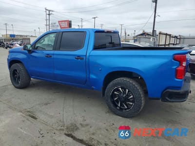 Drugie zdjęcie samochodu z przodu: 2025 CHEVROLET SILVERADO K1500 LT TRAIL BOSS VIN:3GCUKFEDXSG290952 - miniatura