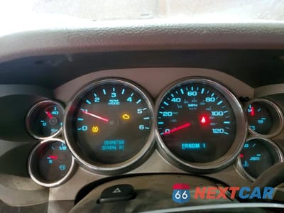Zdjęcie 9 z 12 samochodu: 2008 CHEVROLET SILVERADO C2500 HEAVY DUTY VIN:1GCHC29K38E152136 - miniatura