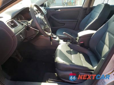 Zdjęcie 7 z 12 samochodu: 2012 VOLKSWAGEN JETTA SE VIN:3VWDP7AJ7CM411651 - miniatura