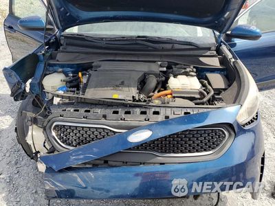 Zdjęcie 12 z 14 samochodu: 2017 KIA NIRO LX VIN:KNDCB3LC6H5069465 - miniatura