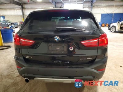 Zdjęcie 6 z 14 samochodu: 2021 BMW X1 XDRIVE28I VIN:WBXJG9C02M5U20578 - miniatura