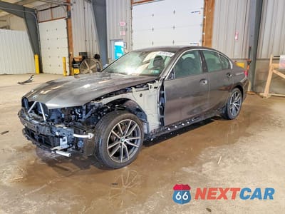 2020 BMW 330XI 3MW5R7J05L8B36506 - główne zdjęcie licytacji z USA - miniatura