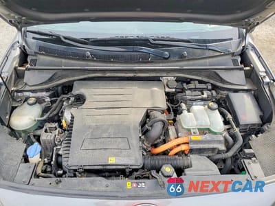 Zdjęcie 12 z 13 samochodu: 2017 KIA NIRO LX VIN:KNDCB3LC5H5104688 - miniatura