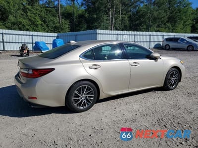 Trzecie zdjęcie samochodu z tyłu: 2018 LEXUS ES 350 VIN:58ABK1GG7JU090578 - miniatura