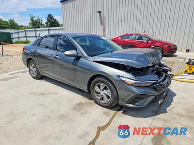 Czwarte zdjęcie samochodu z boku: 2025 HYUNDAI ELANTRA SE VIN:KMHLL4DG3SU015568 - miniatura
