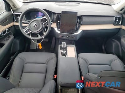 Zdjęcie 8 z 13 samochodu: 2025 VOLVO XC90 PLUS VIN:YV4H60PB8S1381051 - miniatura