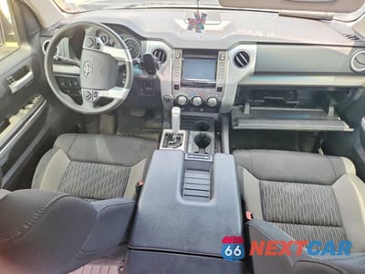 Zdjęcie 8 z 12 samochodu: 2016 TOYOTA TUNDRA SR5 VIN:5TFDW5F19GX556550 - miniatura