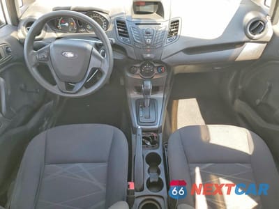 Zdjęcie 8 z 13 samochodu: 2014 FORD FIESTA S VIN:3FADP4TJ3EM132351 - miniatura