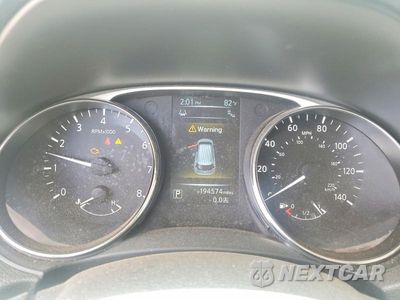 Zdjęcie 9 z 13 samochodu: 2015 NISSAN ROGUE SV VIN:5N1AT2MV2FC894292 - miniatura