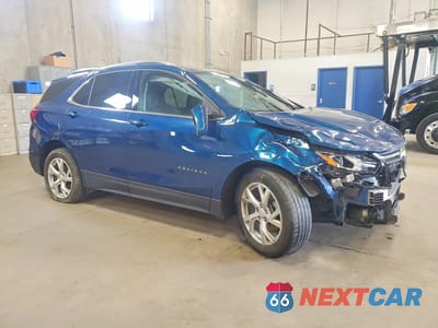 Czwarte zdjęcie samochodu z boku: 2020 CHEVROLET EQUINOX LT VIN:3GNAXVEX3LL157510 - miniatura