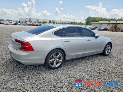 Trzecie zdjęcie samochodu z tyłu: 2018 VOLVO S90 T5 MOMENTUM VIN:LVY982MK6JP016406 - miniatura