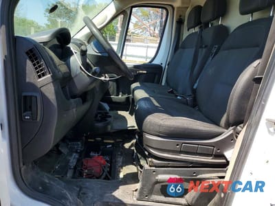 Zdjęcie 7 z 13 samochodu: 2019 RAM PROMASTER 2500 2500 HIGH VIN:3C6TRVDG0KE500278 - miniatura