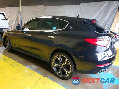 Drugie zdjęcie samochodu z przodu: 2017 MASERATI LEVANTE VIN:ZN661XUAXHX248129 - miniatura
