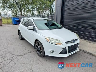 2012 FORD FOCUS SE 1FAHP3K24CL295305 - główne zdjęcie licytacji z USA - miniatura