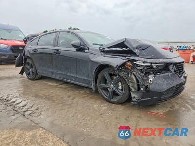 Czwarte zdjęcie samochodu z boku: 2023 HONDA ACCORD VIN:1HGCY2F77PA066704 - miniatura