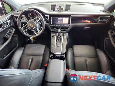 Zdjęcie 8 z 13 samochodu: 2019 PORSCHE MACAN VIN:WP1AA2A51KLB03449 - miniatura