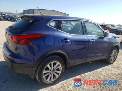 Trzecie zdjęcie samochodu z tyłu: 2019 NISSAN ROGUE SPORT S VIN:JN1BJ1CP4KW221673 - miniatura