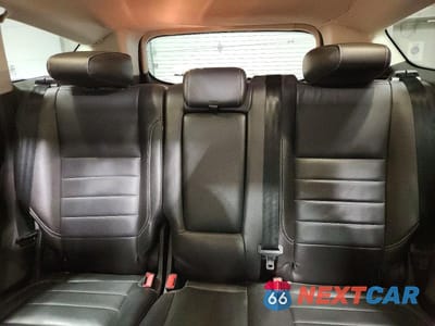 Zdjęcie 10 z 13 samochodu: 2016 FORD ESCAPE SE VIN:1FMCU9GX7GUA65452 - miniatura