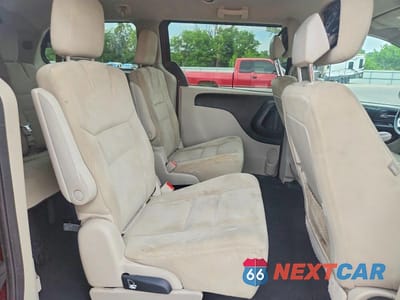 Zdjęcie 11 z 14 samochodu: 2014 DODGE GRAND CARAVAN SXT VIN:2C4RDGCG9ER254915 - miniatura