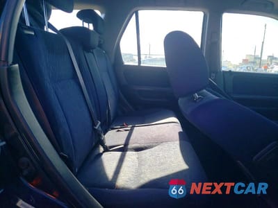 Zdjęcie 10 z 12 samochodu: 2005 HONDA CR-V LX VIN:JHLRD68555C006982 - miniatura