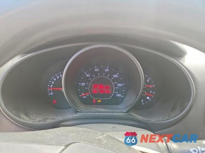 Zdjęcie 9 z 13 samochodu: 2016 KIA SOUL BASE VIN:KNDJN2A28G7250864 - miniatura